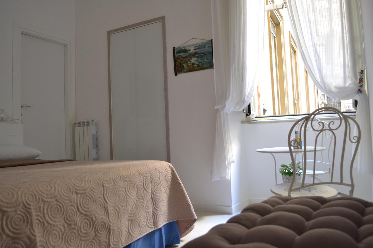 Bed and Breakfast Le Stanze Di Dolly Nápoles Exterior foto